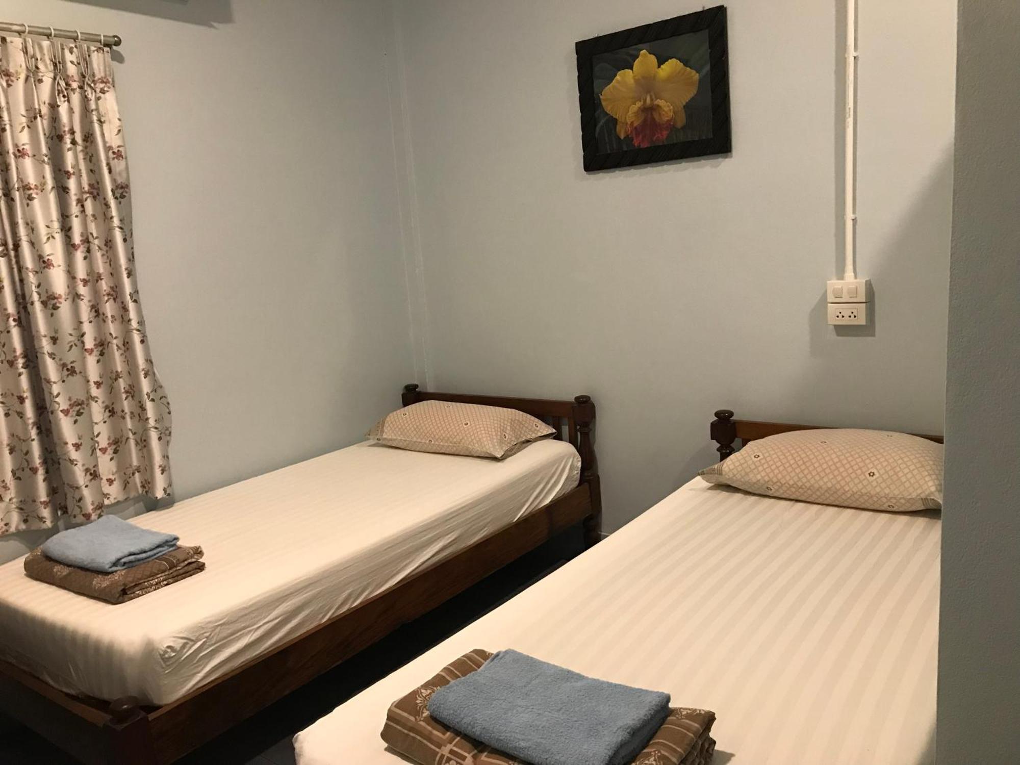 Vitoonguesthouse2fanrooms & Aircondition Gasthof
