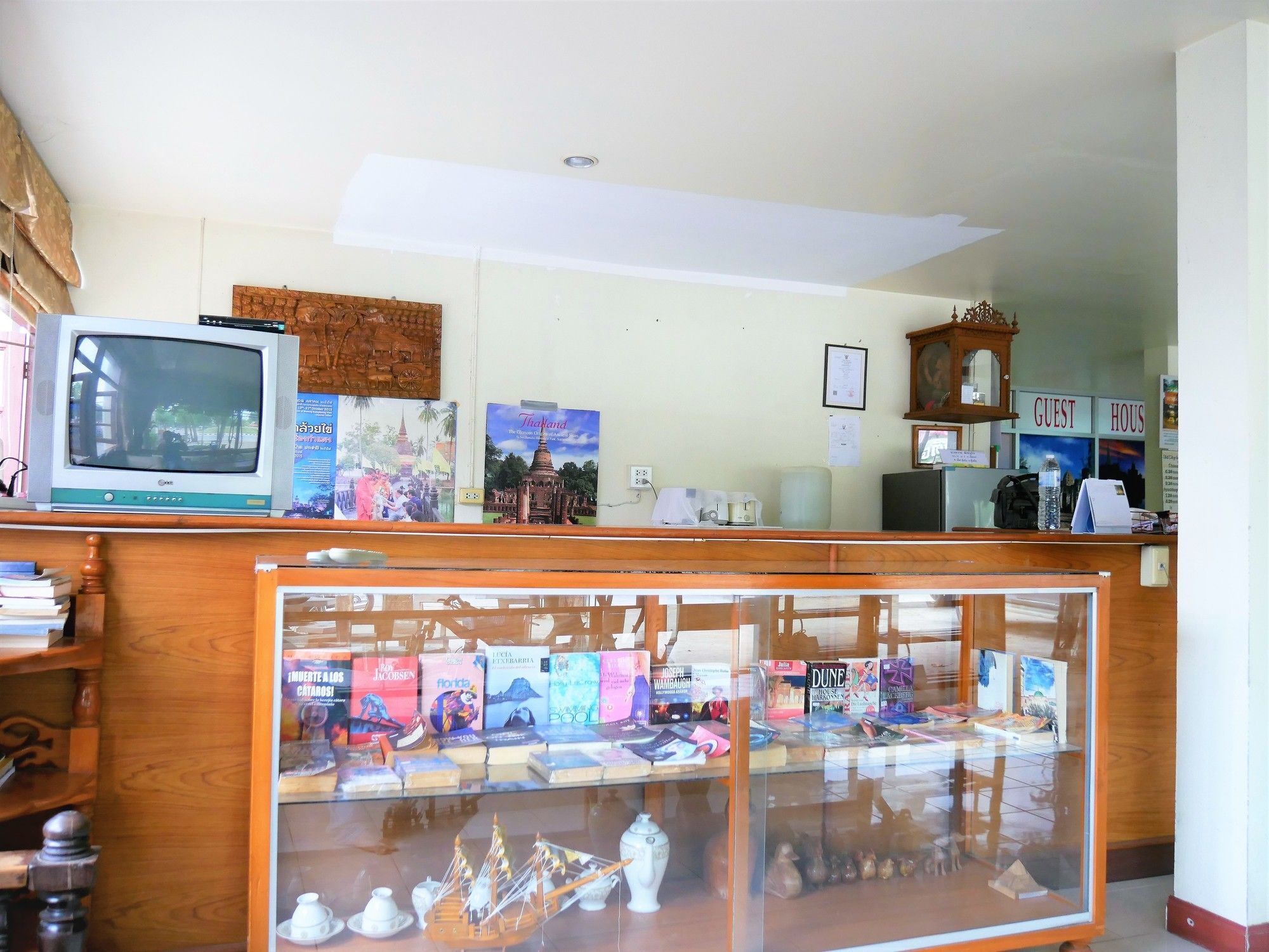 Vitoonguesthouse2fanrooms & Aircondition 2*